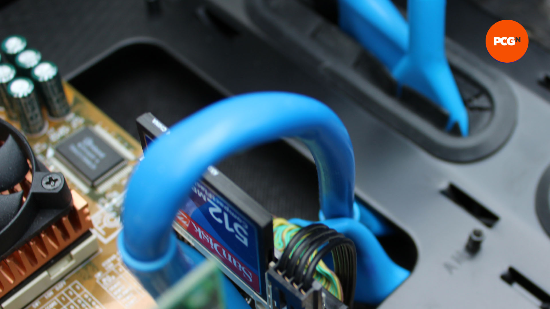 How to build a retro gaming PC: Route IDE cables
