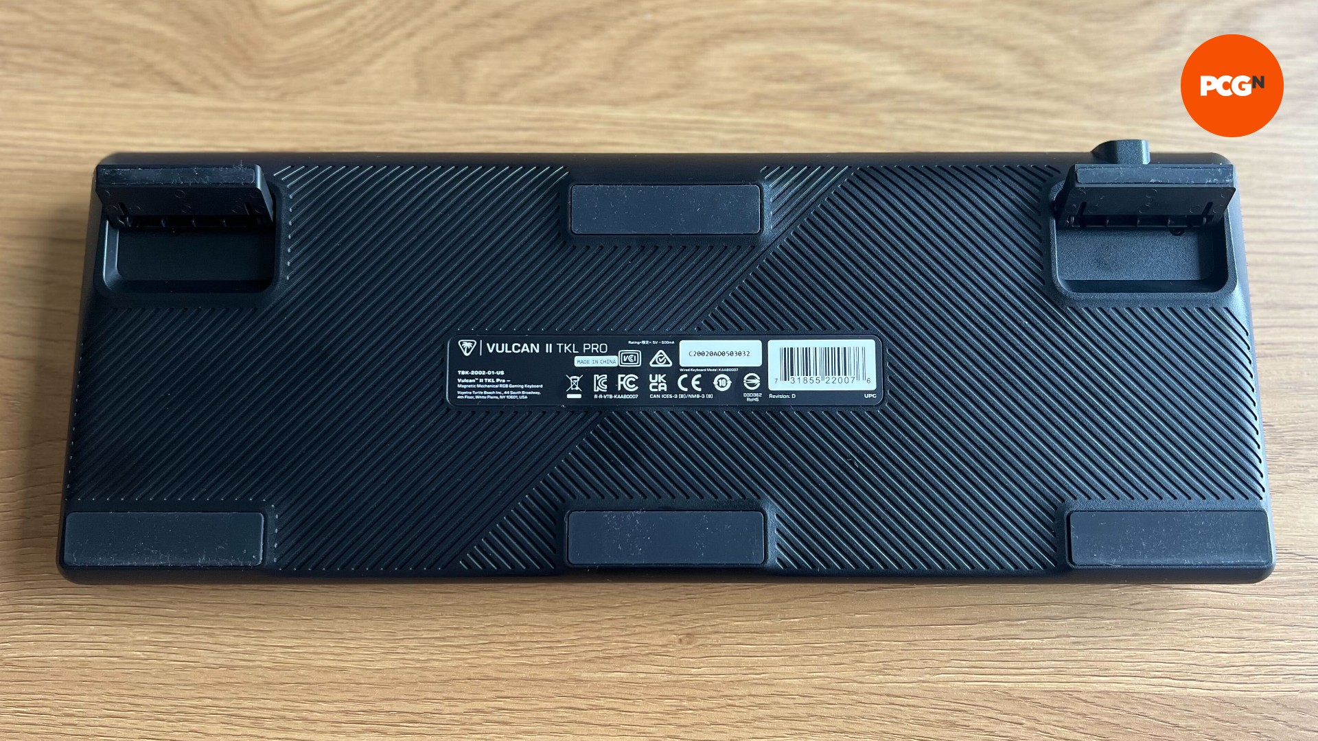 Turtle Beach Vulkan II TKL Pro rear