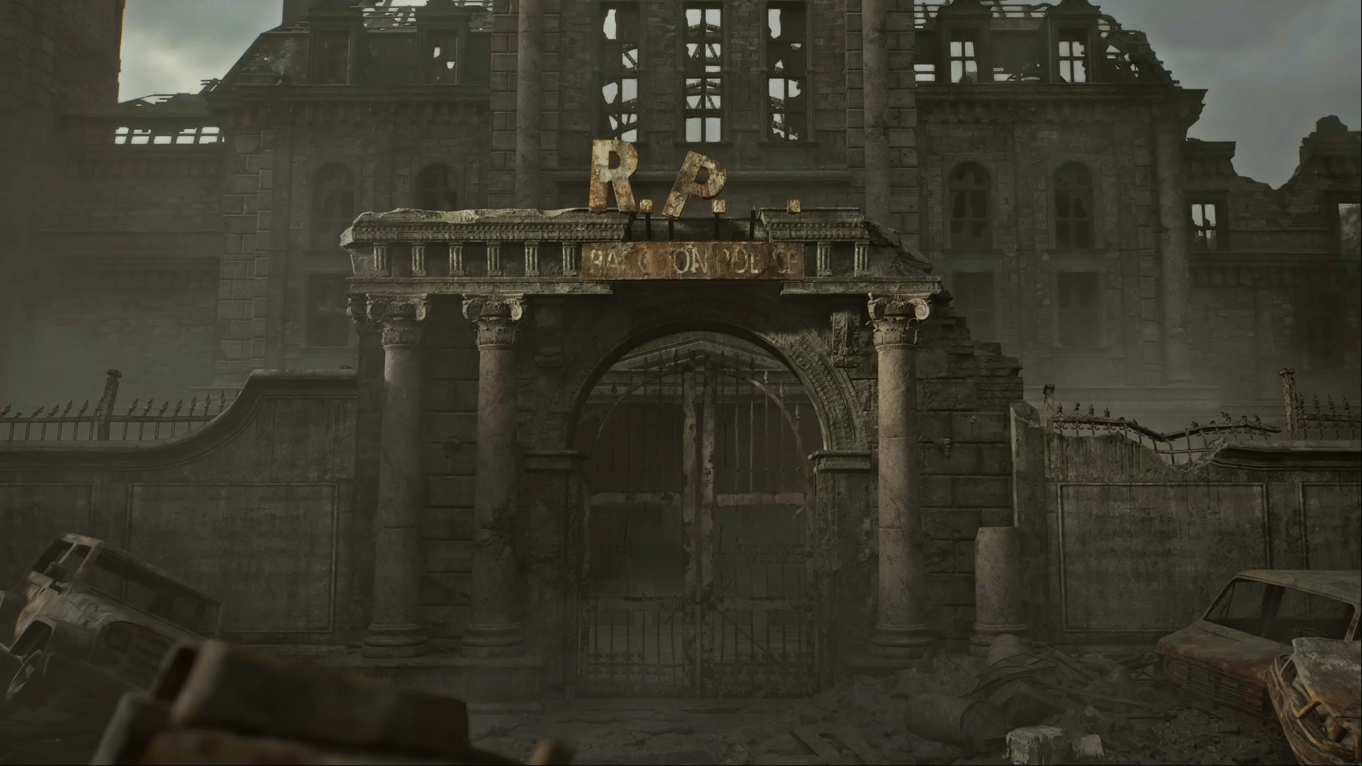 RE9 release date: The facade of the Raccoon City police department as it stands in present day, gutted by the bomb that dropped on the city at the end of RE3.
